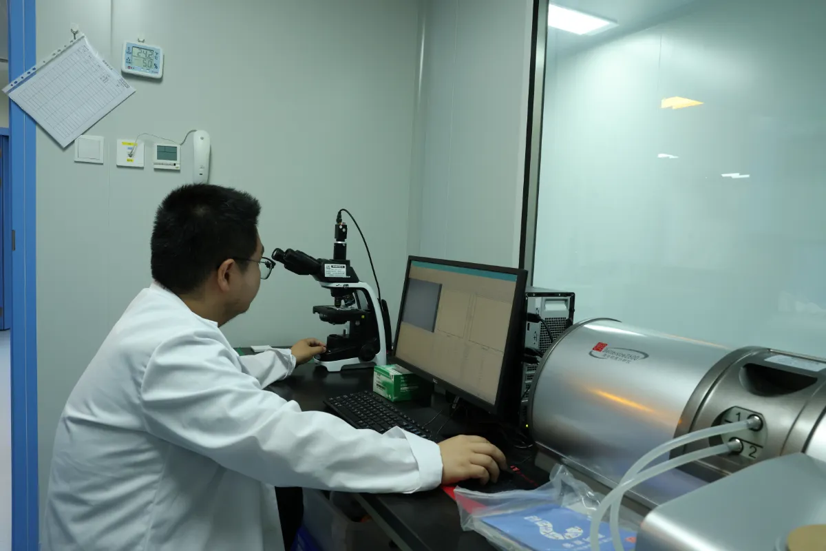 مختبر ATBIO للبحث والتطوير في مواد طب الأسنان